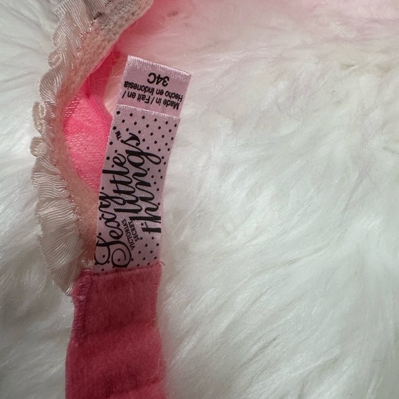 Sexy Little Things from Victorias Secret Pink Push Up Bra - Picture 6 of 9